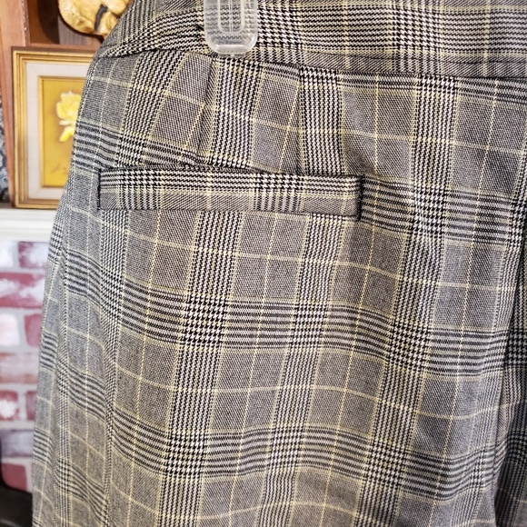 LANE BRYANT GLEN PLAID CUFFED CULOTTES 24 - Picture 2 of 8